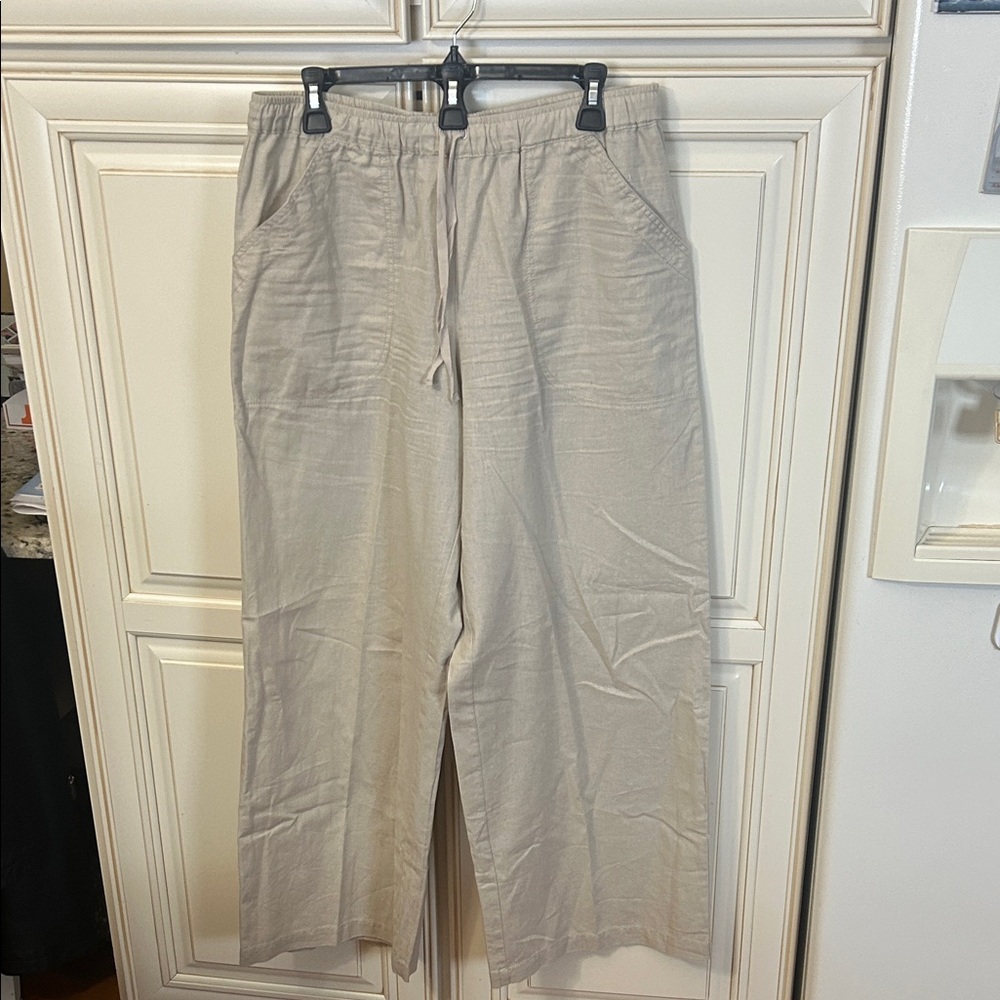 Max Studio Light Taupe Relaxed Pants